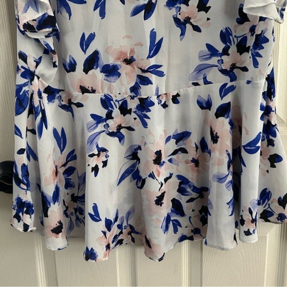 Torrid Floral Pink & Blue Semi-Sheer Peplum Blouse Sz 2X - Picture 15 of 15